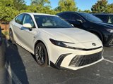 Used 2025 Toyota Camry SE image 5