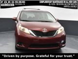 Used 2014 Toyota Sienna LE image 2