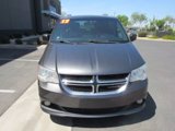 Used 2017 Dodge Grand Caravan SXT image 3