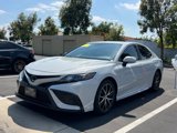 Used 2022 Toyota Camry SE image 2