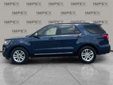 Used 2016 Ford Explorer XLT image 2