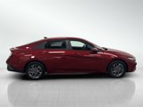 Used 2024 Hyundai Elantra SEL image 4