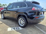 Used 2019 Jeep Cherokee Latitude w/ Popular Appearance Group image 3
