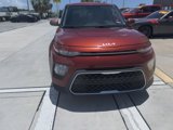 Used 2022 Kia Soul LX image 4