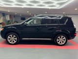 Used 2010 Mitsubishi Outlander XLS image 4