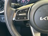 Used 2022 Kia Forte LXS w/ LXS Technology Package image 4