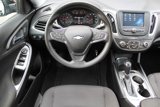 Used 2017 Chevrolet Malibu LT image 2