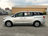 Used 2017 Kia Sedona L image 6