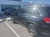 Used 2017 Jeep Grand Cherokee Limited w/ Luxury Group II image 5