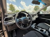 Used 2019 Kia Sorento LX image 2