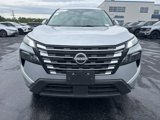 Used 2024 Nissan Rogue SV image 2