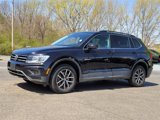 Used 2019 Volkswagen Tiguan SE w/ Panoramic Sunroof Package image 5