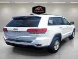Used 2017 Jeep Grand Cherokee Laredo w/ Quick Order Package 23E image 4