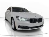 Used 2018 BMW 740i image 4