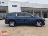Used 2022 Chevrolet Traverse LS image 4