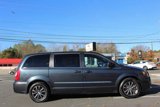 Used 2014 Chrysler Town & Country S image 4
