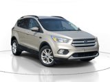 Used 2018 Ford Escape SE w/ SE Sync 3 Package image 1