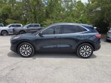 Used 2022 Ford Escape Titanium image 3