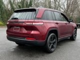 Used 2023 Jeep Grand Cherokee Altitude image 4
