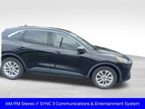 Used 2020 Ford Escape SE image 4