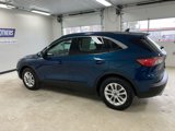 Used 2020 Ford Escape SE image 3