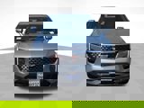 Used 2024 Cadillac XT4 Luxury image 2