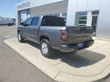 Used 2023 Nissan Frontier SV image 3