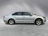 Used 2015 Volkswagen Passat 1.8T Limited Edition image 3
