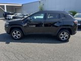 Used 2022 Jeep Compass Trailhawk w/ Trailhawk Elite Group image 2