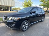 Used 2018 Nissan Pathfinder S image 3