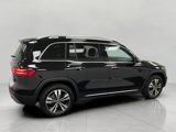 Certified 2025 Mercedes-Benz GLB 250 4MATIC image 2