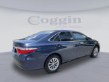 Used 2015 Toyota Camry LE image 5
