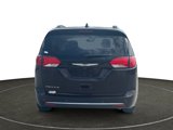 Used 2018 Chrysler Pacifica Touring-L w/ Advanced Safetytec Group image 5
