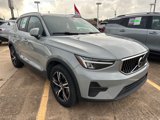Used 2024 Volvo XC40 B5 Core image 3