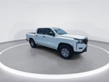 Used 2023 Nissan Frontier S image 2
