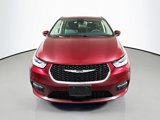 Used 2023 Chrysler Pacifica Touring-L image 2