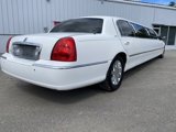 Used 2005 Lincoln Town Car Executive image 6
