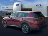 Used 2024 Nissan Rogue SV w/ SV Premium Package image 5