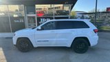 Used 2021 Jeep Grand Cherokee Laredo X image 2