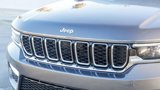 Used 2023 Jeep Grand Cherokee Limited image 6