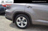 Used 2015 Toyota Highlander Limited Platinum image 5
