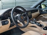 Used 2022 Porsche Cayenne Platinum Edition image 4