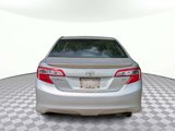 Used 2014 Toyota Camry SE image 5