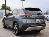 Used 2021 Nissan Rogue Platinum image 5