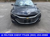 Used 2023 Chevrolet Malibu LT image 2