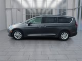 Used 2019 Chrysler Pacifica Touring-L image 5