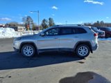 Used 2015 Jeep Cherokee Latitude w/ Cold Weather Group image 3