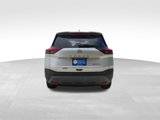 Used 2023 Nissan Rogue SV image 3