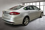 Used 2018 Ford Fusion SE image 2