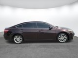 Used 2013 Toyota Avalon XLE image 2